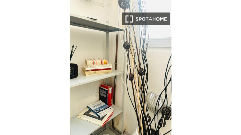 Double room Milan, 2 beds, 70m² — photo 10