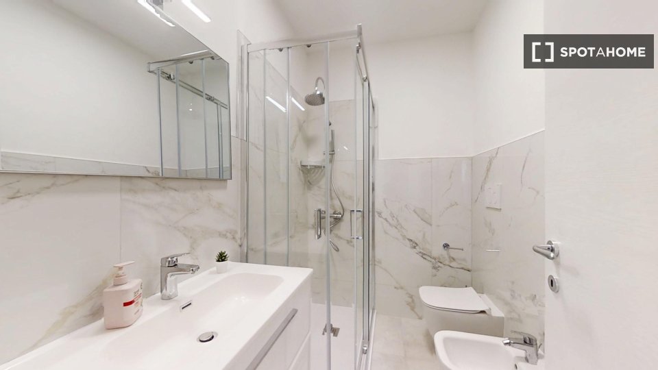 Double room Padua, 3 beds — photo 13