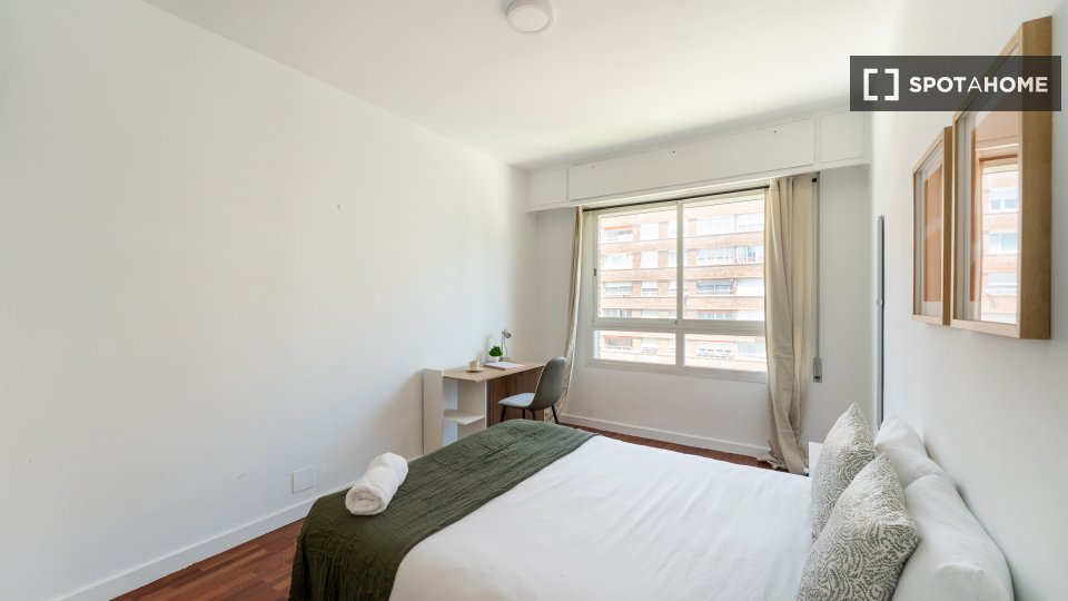 Double room Madrid, 7 beds — photo 29