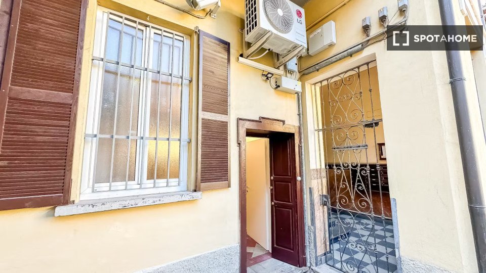 Apartment Milan, 1 bed — photo 15
