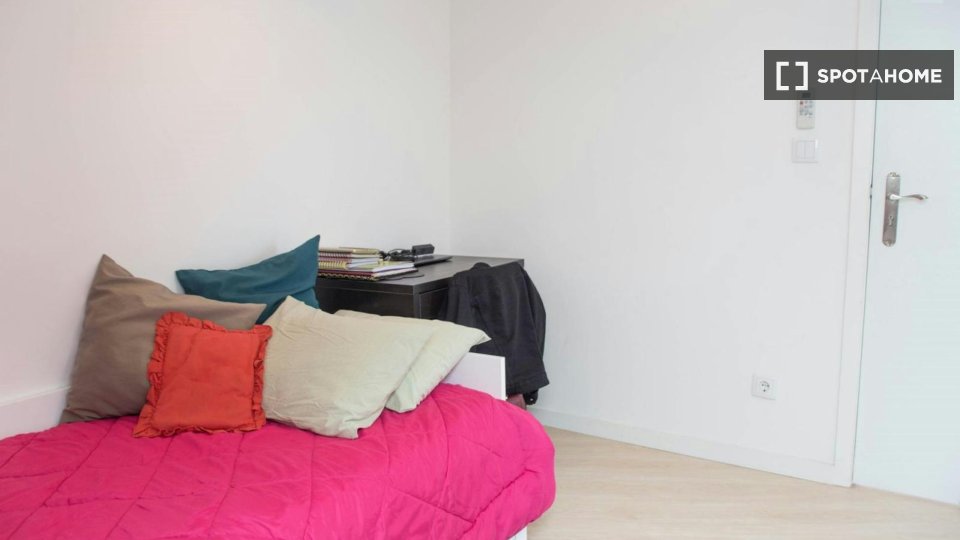 Double room Porto, 20 beds — photo 11