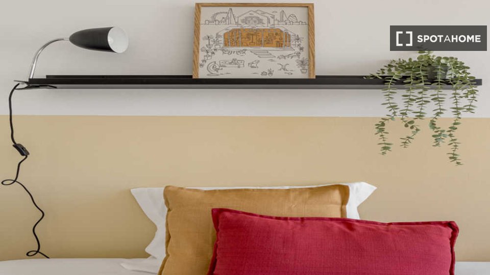 Double room Lisbon, 7 beds — photo 49