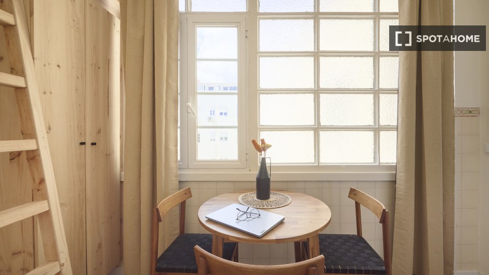 Apartment mono Lisbon — photo 8