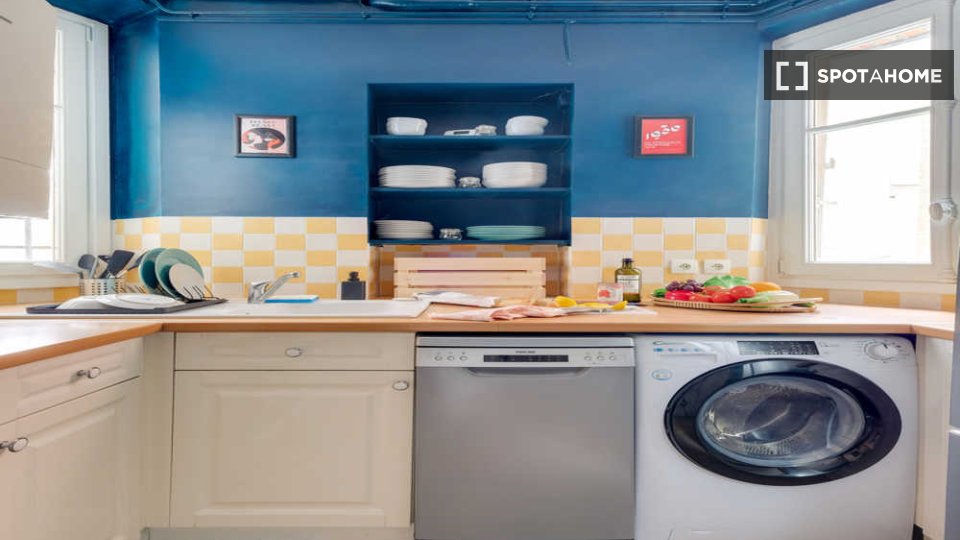Double room Paris, 12 beds, 220m² — photo 2