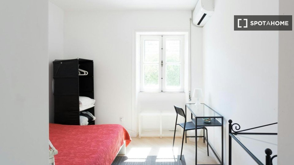 Double room Porto, 20 beds — photo 19