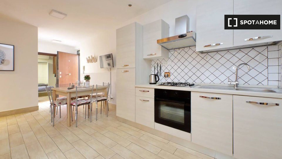 Apartment Rome, 1 bed — photo 15
