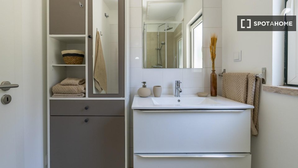 Apartment Lisbon, 1 bed — photo 6