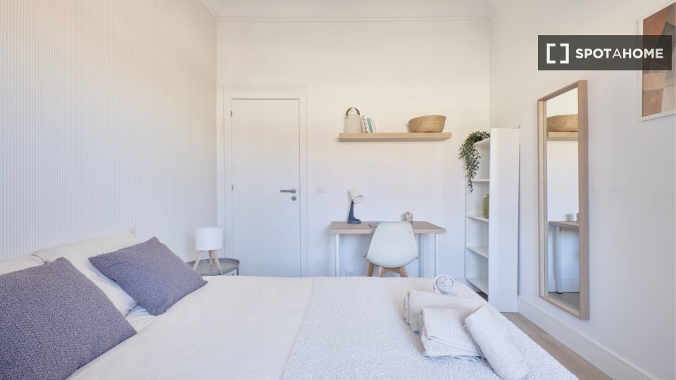 Double room Lisbon, 10 beds — photo 8