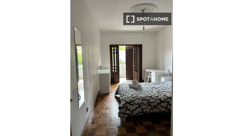 Double room Porto, 10 beds — photo 12
