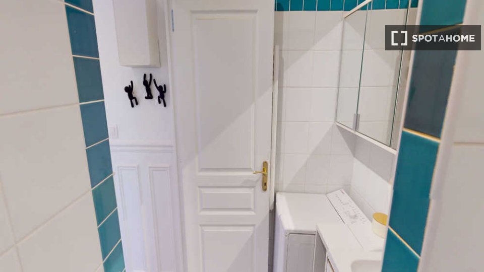 Double room Paris, 6 beds, 130m² — photo 26