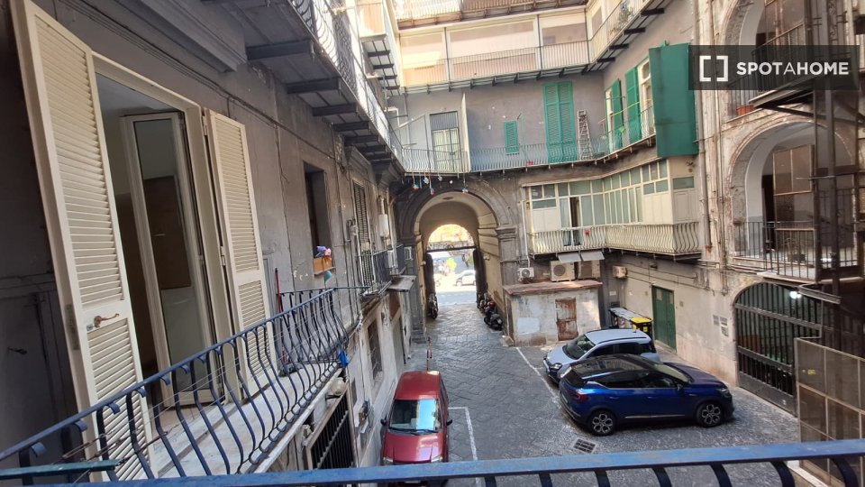 Double room Naples, 5 beds — photo 16