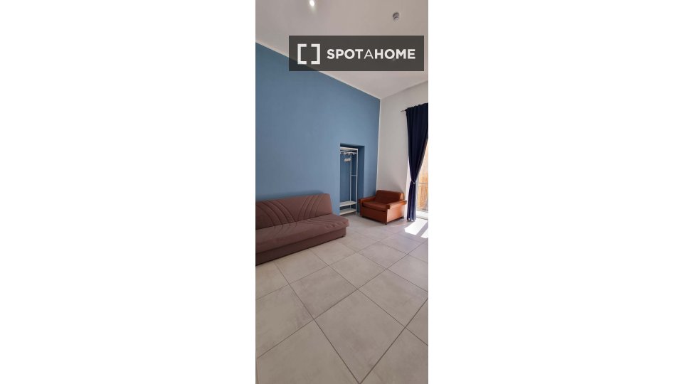 Double room Naples, 1 bed — photo 12