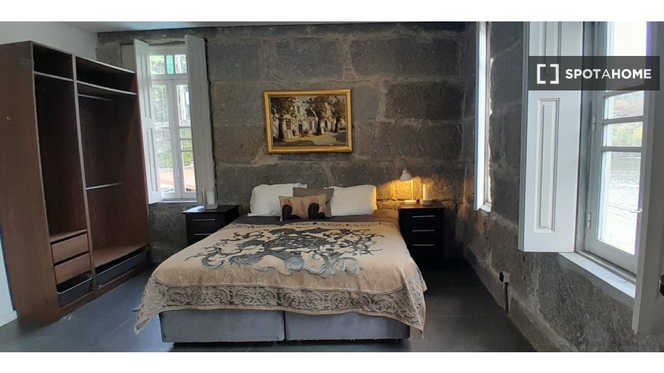 Double room Porto, 3 beds, 300m² — photo 3