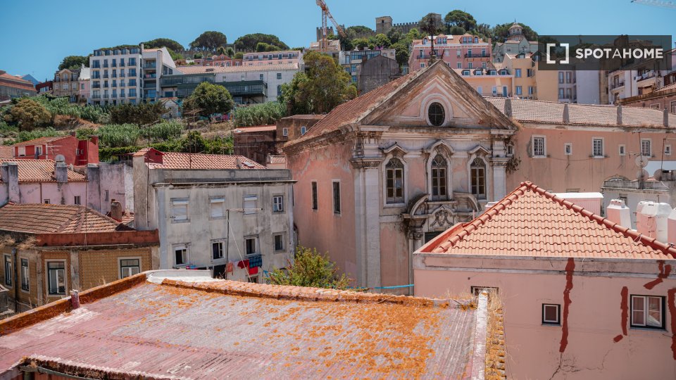 Apartment mono Lisbon, 89m² — photo 17