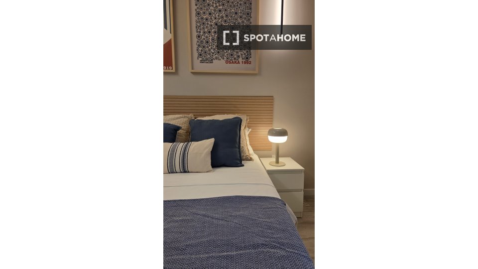 Double room Barcelona, 6 beds, 180m² — photo 14