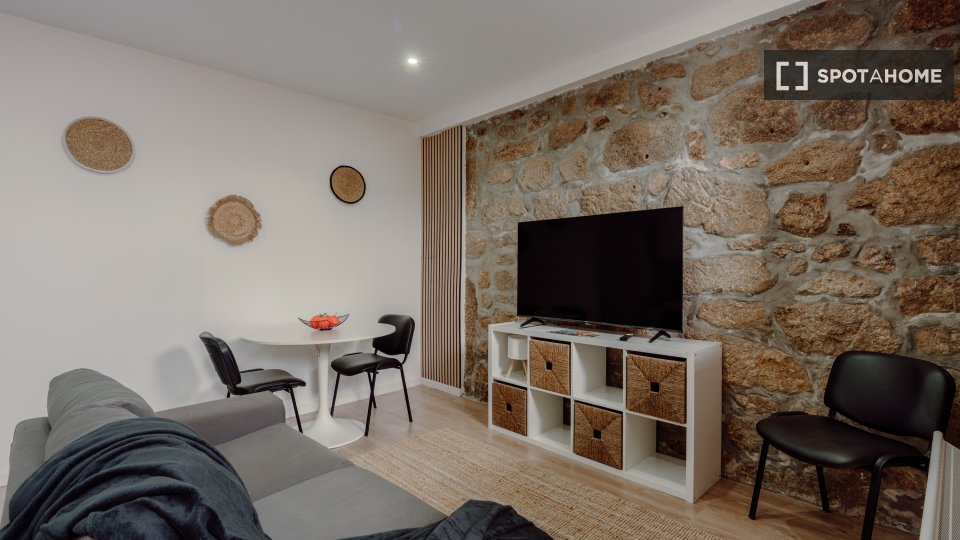 Apartment mono Porto, 50m² — photo 8