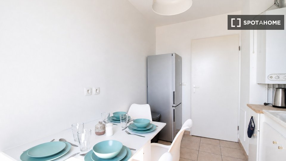 Chambre double Paris, 4 chambres — photo 22