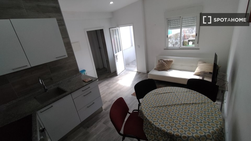 Apartment Porto, 2 beds, 50m² — photo 19