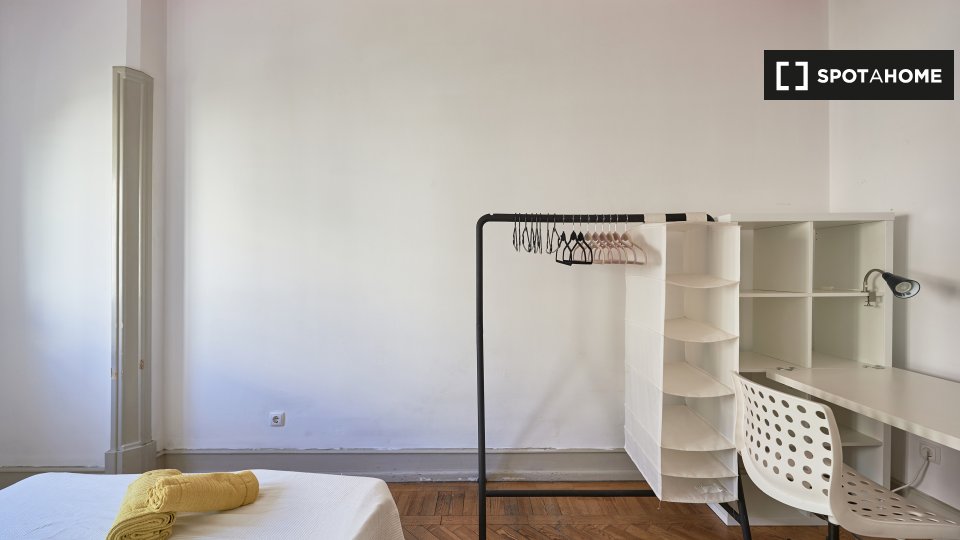 Double room Lisbon, 11 beds — photo 6