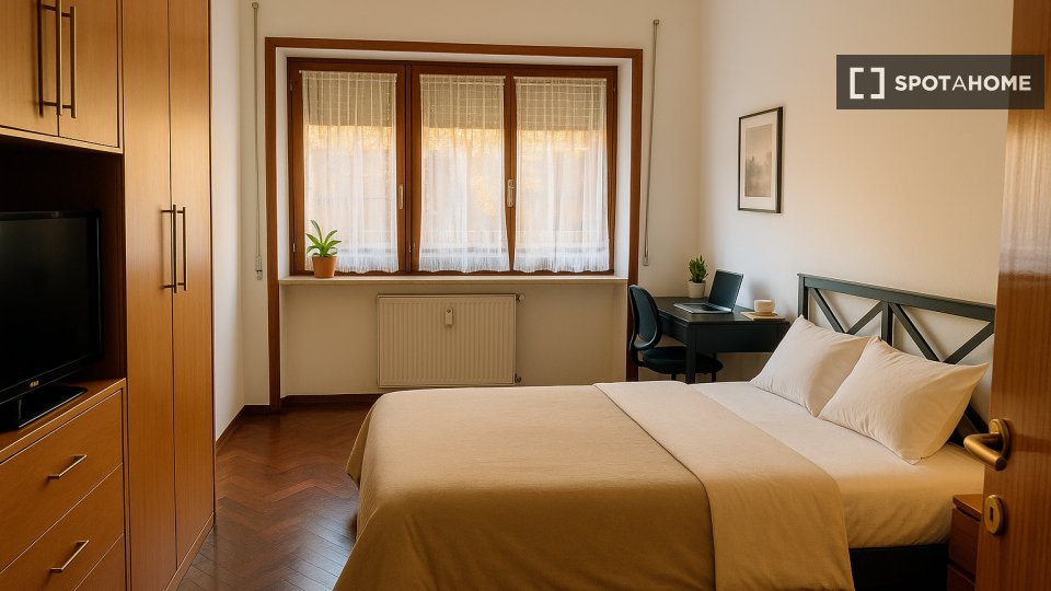Double room Rome, 5 beds, 180m² — photo 37