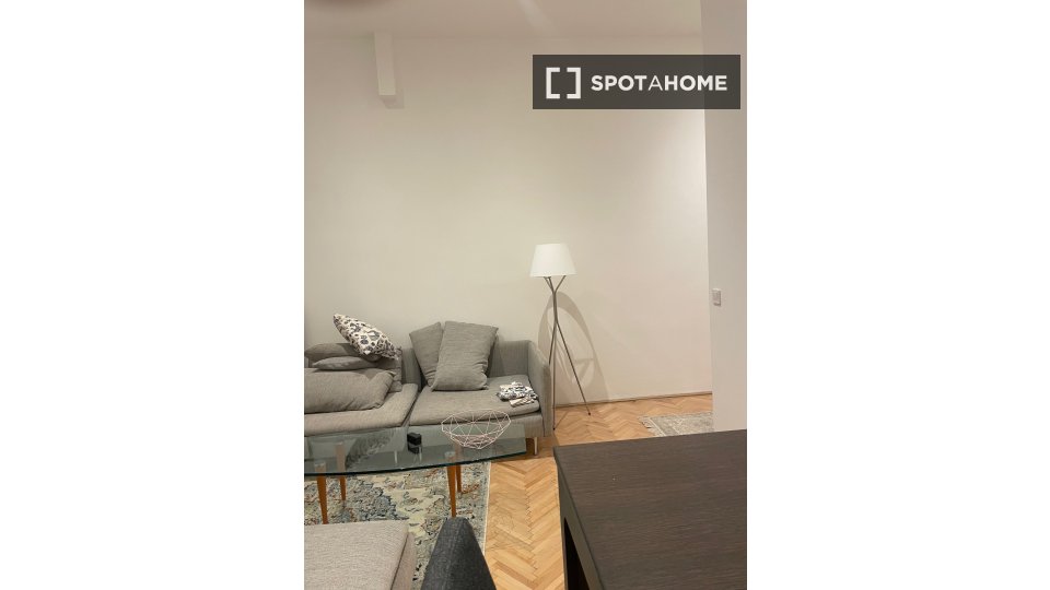 Apartment Budapest, 3 beds, 96m² — photo 42