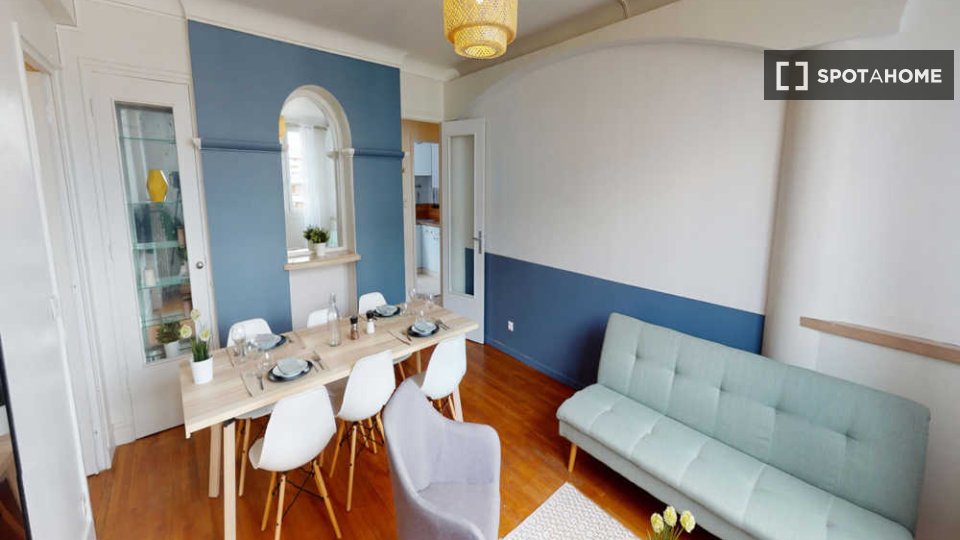 Double room Paris, 5 beds, 110m² — photo 6