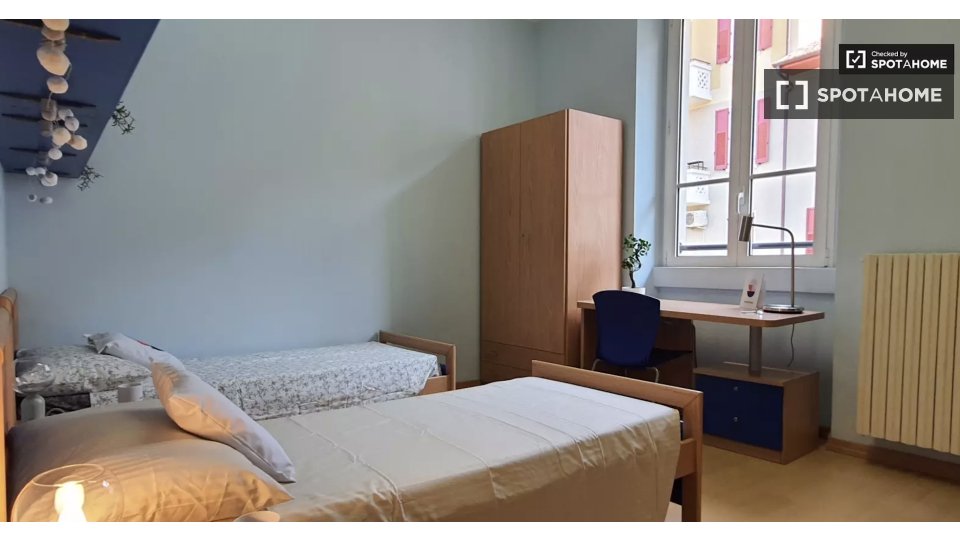 Double room Milan, 4 beds — photo 53