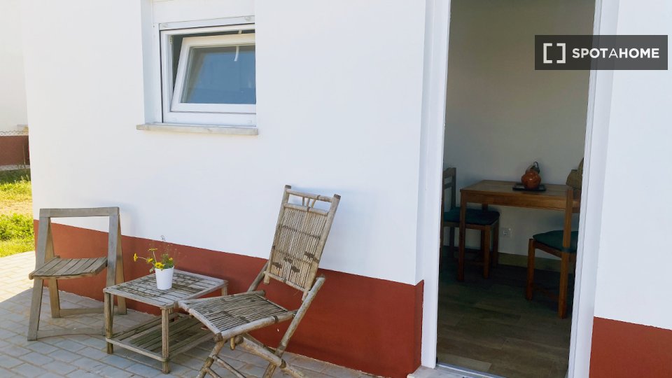 Apartment mono Lisbon, 35m² — photo 13