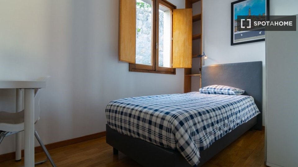 Double room Porto, 5 beds, 100m² — photo 8