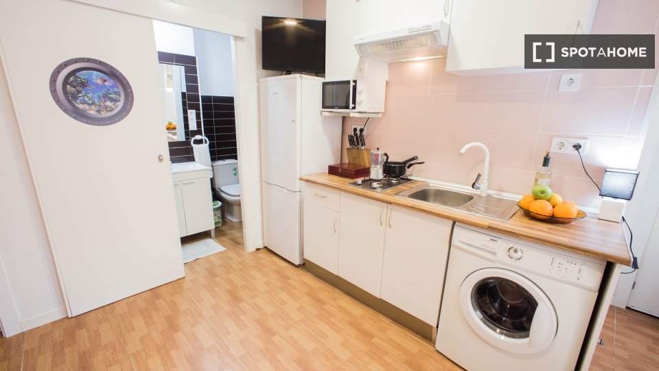 Apartment Valencia, 1 bed, 35m² — photo 5