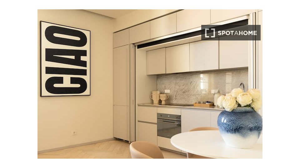 Apartment mono Lisbon, 77m² — photo 1