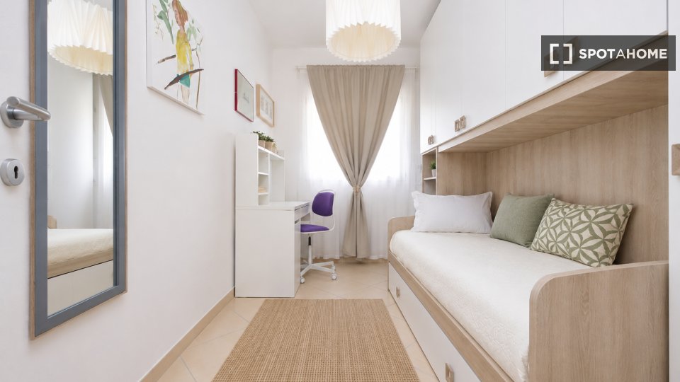 Apartment Rome, 2 beds — photo 8