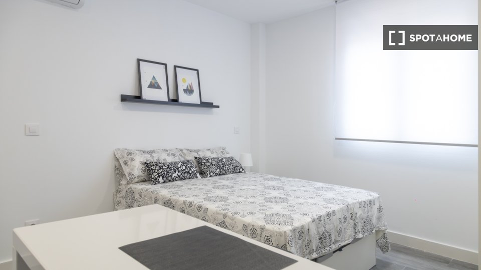 Apartment mono Madrid, 23m² — photo 30