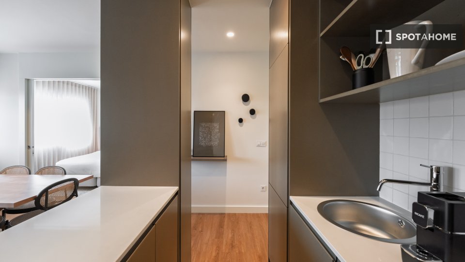 Apartment Porto, 2 beds, 53m² — photo 3
