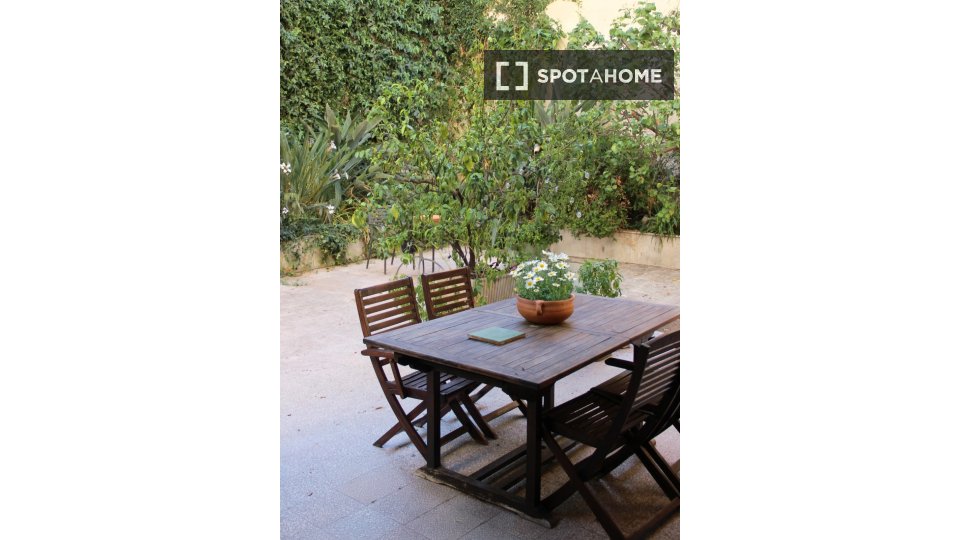 Double room Rome, 4 beds, 130m² — photo 18