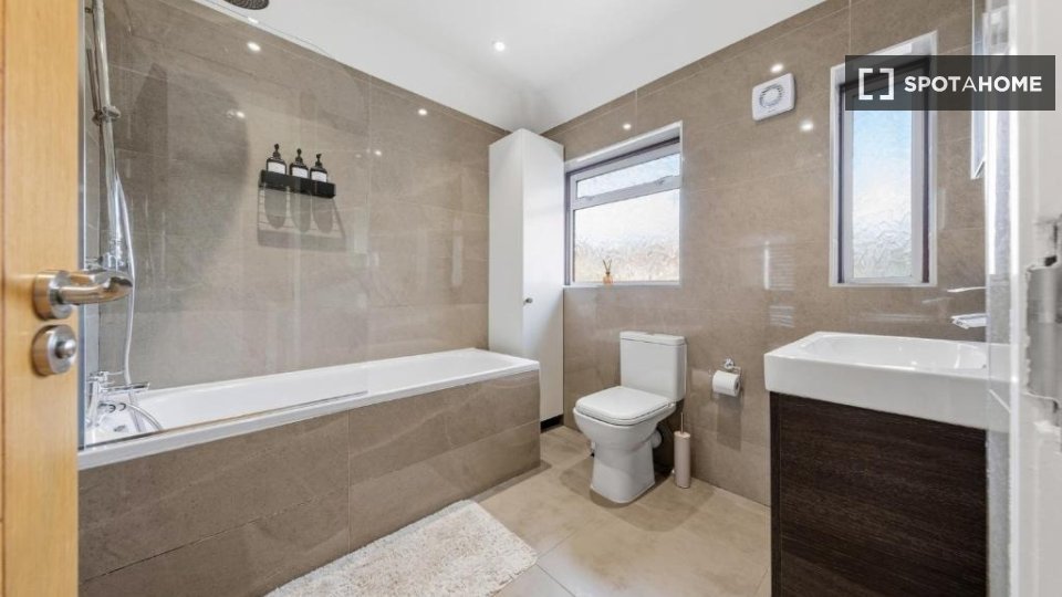 Apartment London, 3 beds — photo 10
