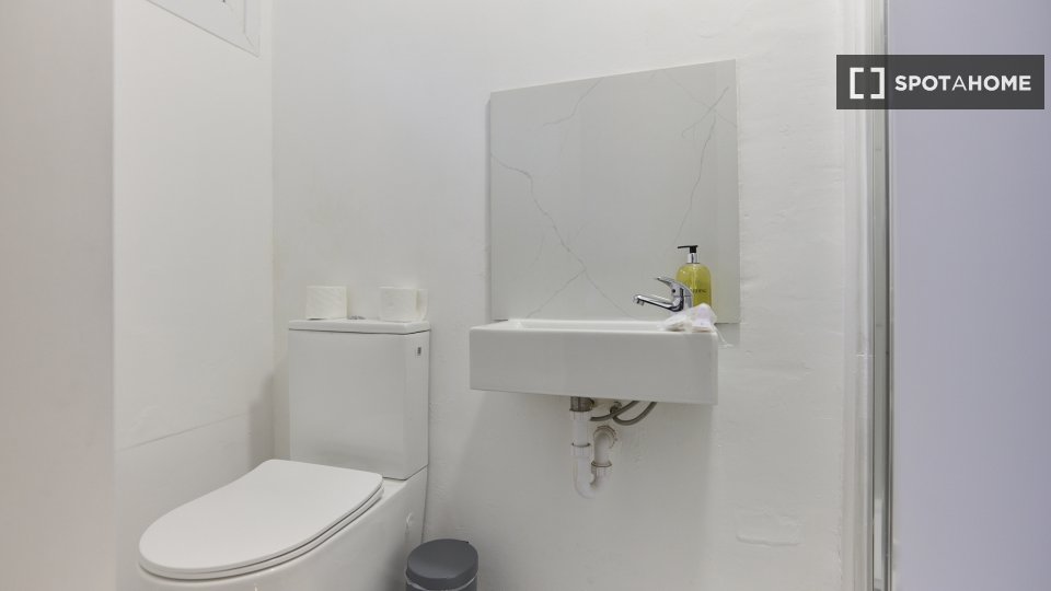Apartment London, 5 beds, 145m² — photo 9