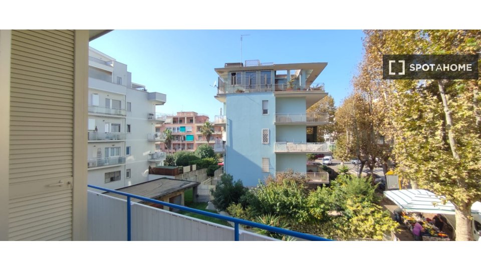 Apartment Rome, 2 beds — photo 17