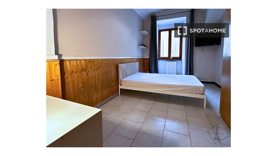 Double room Turin, 3 beds — photo 45