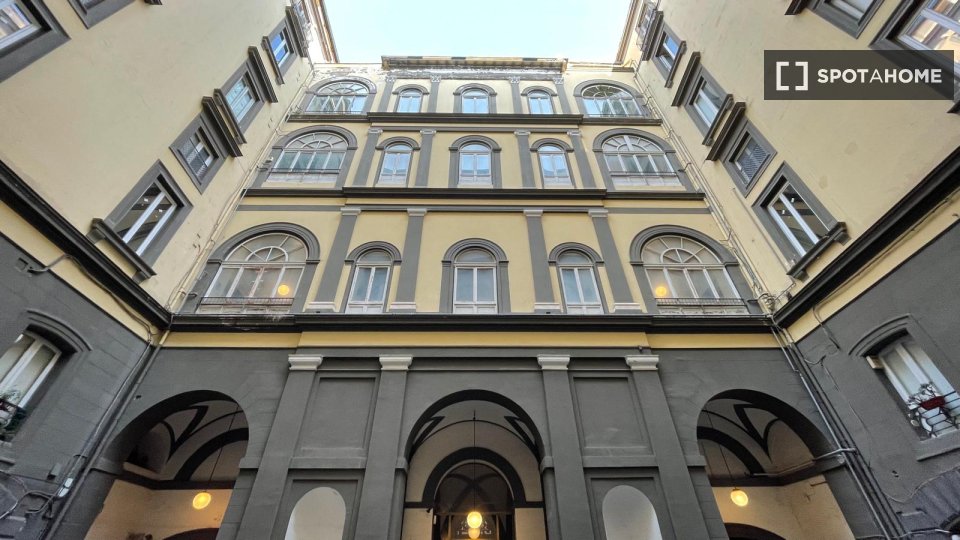 Apartment Naples, 1 bed, 50m² — photo 9