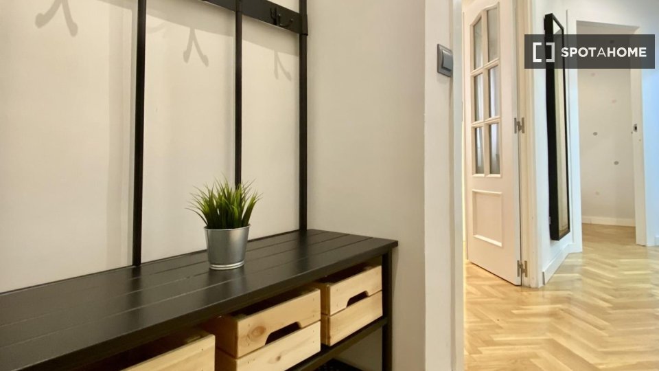 Apartment Madrid, 2 beds — photo 6