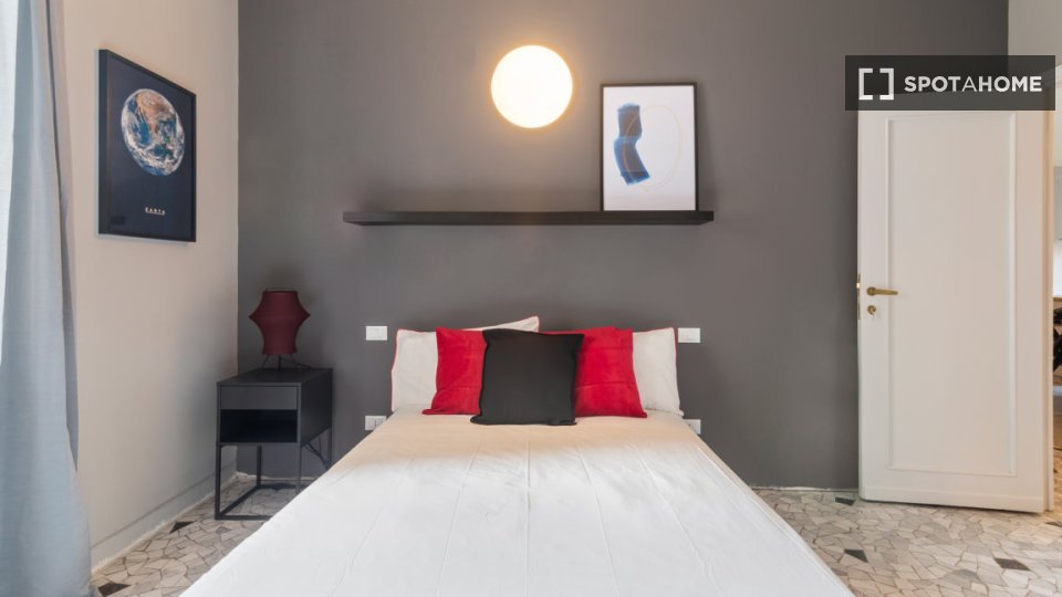 Double room Milan, 5 beds, 150m² — photo 1