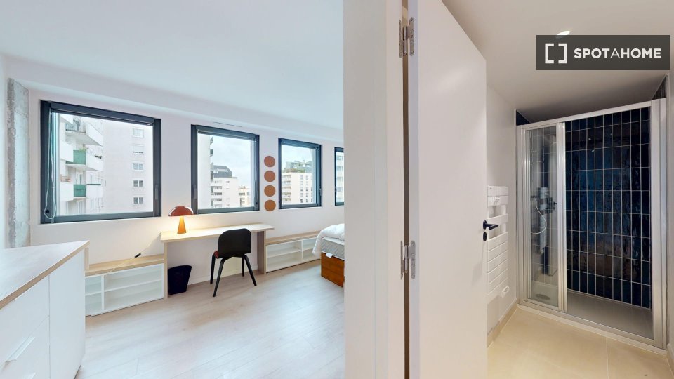 Camera doppia Parigi, 12 camere — foto 10