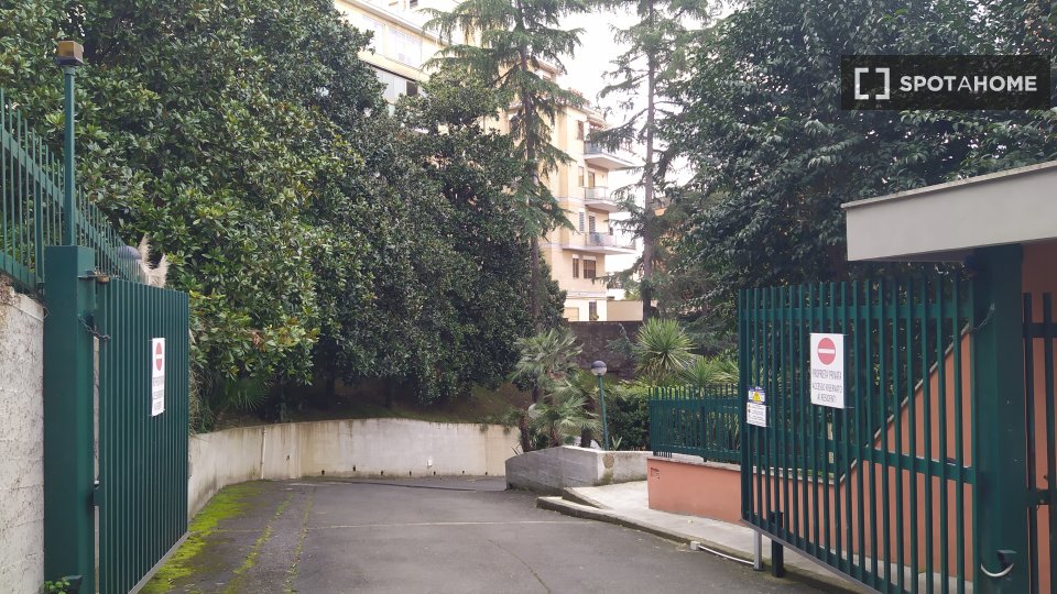 Apartment Rome, 2 beds, 65m² — photo 14