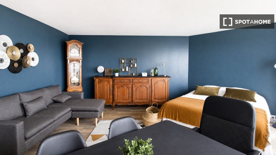 Chambre double Paris, 4 chambres — photo 19