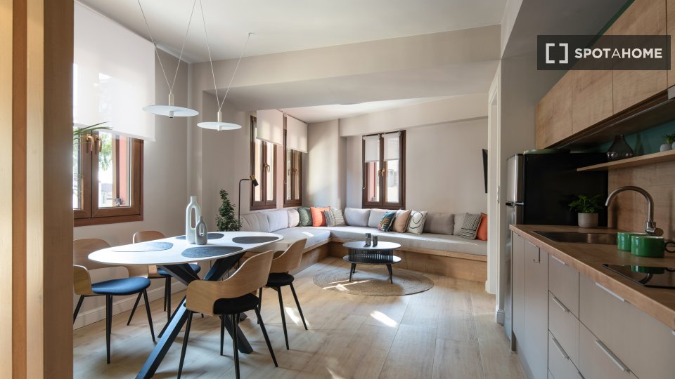 Apartment Thessaloniki, 1 bed, 60m² — photo 15