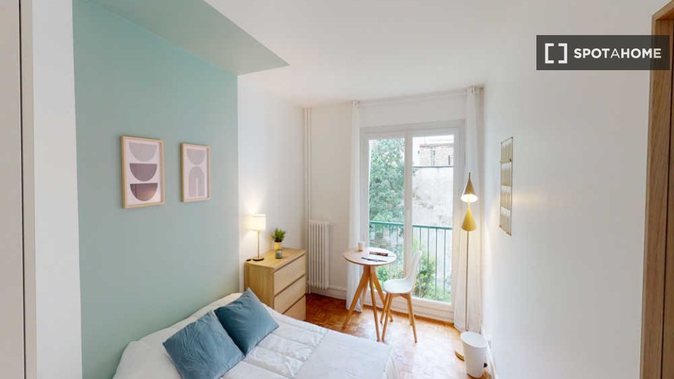 Double room Paris, 5 beds, 100m² — photo 10