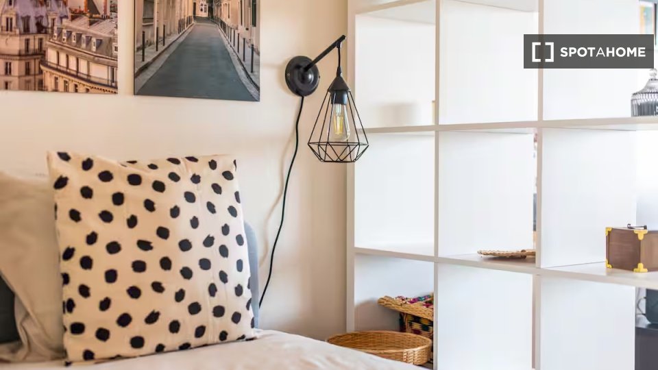 Apartment Lisbon, 1 bed — photo 5