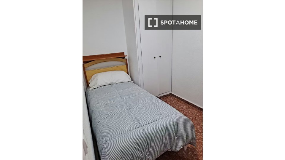 Apartment Valencia, 2 beds — photo 10
