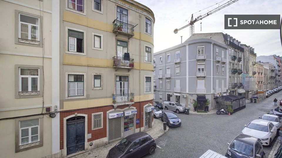 Double room Lisbon, 8 beds — photo 14
